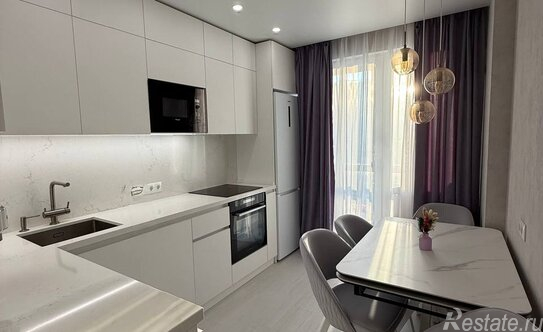 Продажа 2-комн квартиры на вторичном рынке Василия Ощепкова ул,  д. 1