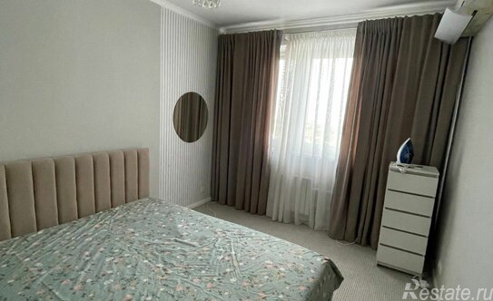 Продажа 3-комн квартиры на вторичном рынке ул Интернациональная,  д. 2