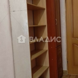 Продажа 3-комн квартиры на вторичном рынке Нарвский пр-кт,  д. 23/2 литХ