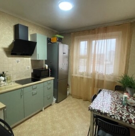 Продажа 2-комн квартиры на вторичном рынке Окская ул,  д. 3 к1
