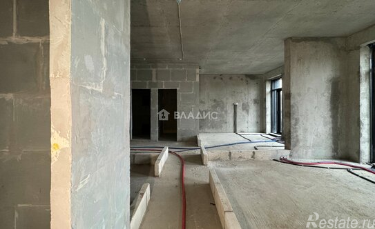 Продажа 2-комн квартиры на вторичном рынке Светланова ул,  д. 11 к1