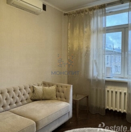 Продажа 2-комн квартиры на вторичном рынке Ленинский пр-кт,  д. 72/2