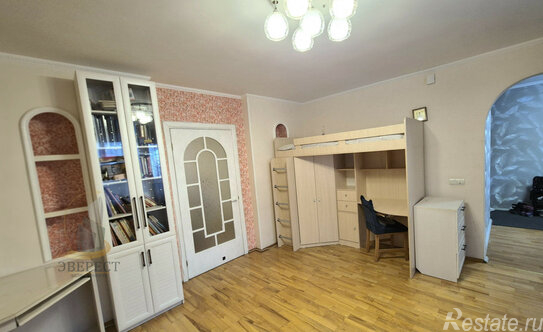 Продажа 4-комн квартиры на вторичном рынке Балашиха, ул Звездная,  д. 4