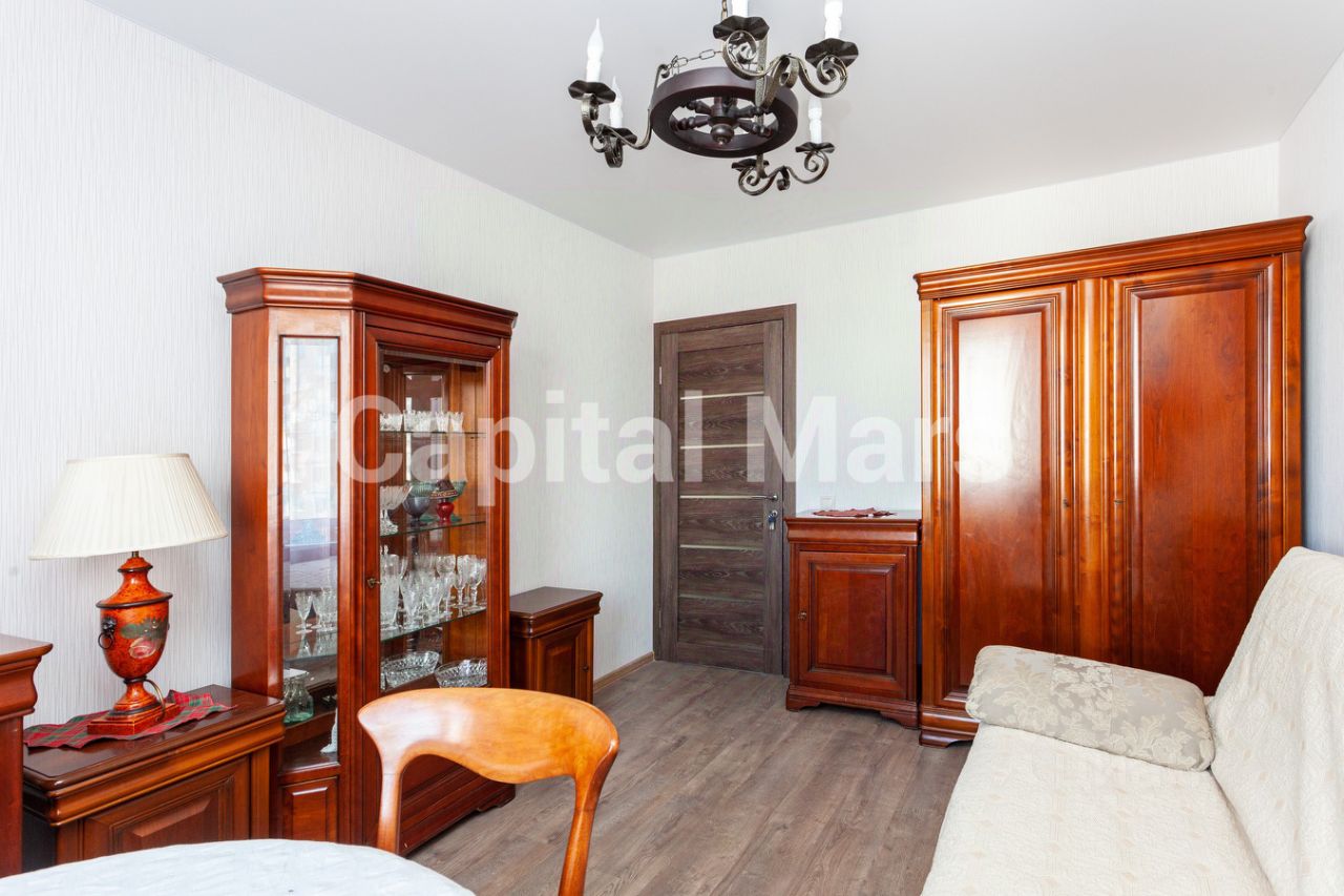 Аренда 3-комн квартиры на вторичном рынке улица Народного Ополчения, 28К2