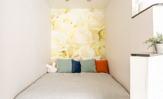 Продажа 2-комн квартиры на вторичном рынке Бугровское городское поселение, Школьная улица,  д. 7