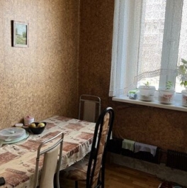 Продажа 2-комн квартиры на вторичном рынке улица Проходчиков,  д. 17