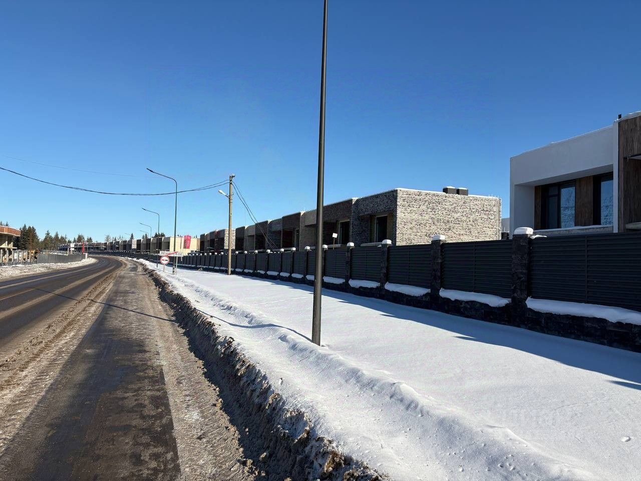 Продажа дома пос. Ленинское, улица Советская, 2