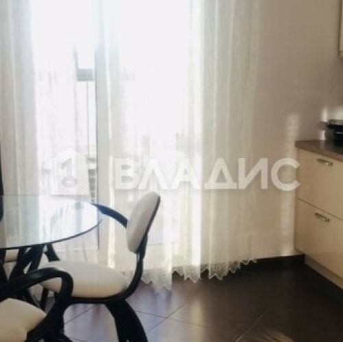 1-комн квартира ул Анны Ахматовой,  д. 20