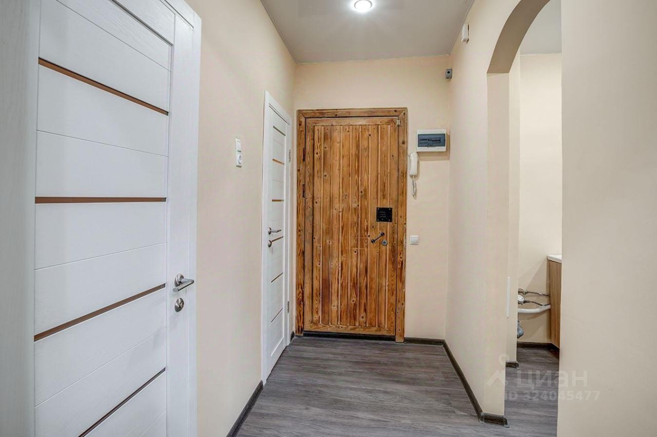 Продажа 1-комн квартиры на вторичном рынке Боровая улица, 58В