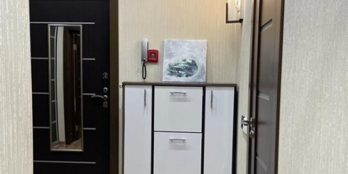 2-комн квартира улица Ватутина,  д. 9