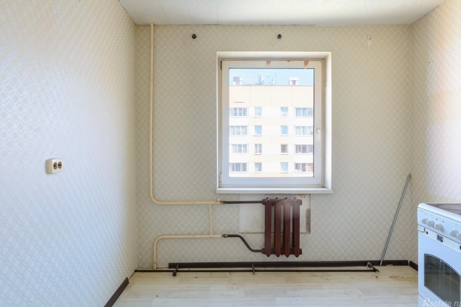 Продажа 2-комн квартиры на вторичном рынке Красное Село г, Спирина ул ,  д. 5,  к. 2