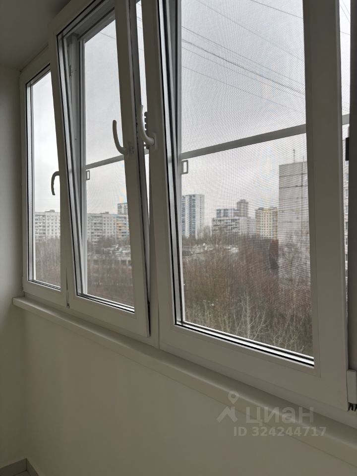 Аренда 1-комн квартиры на вторичном рынке Таллинская улица,  д. 5К3