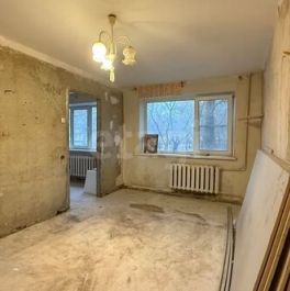 Продажа 2-комн квартиры на вторичном рынке Кириши г, Волховская наб,  д. 14