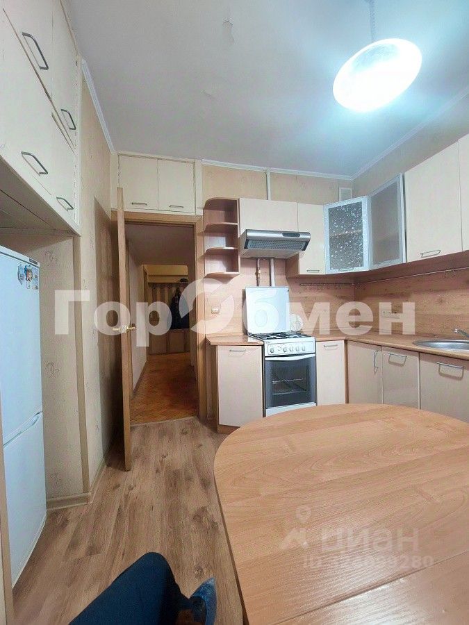 Продажа 2-комн квартиры на вторичном рынке Чусовская улица, 5