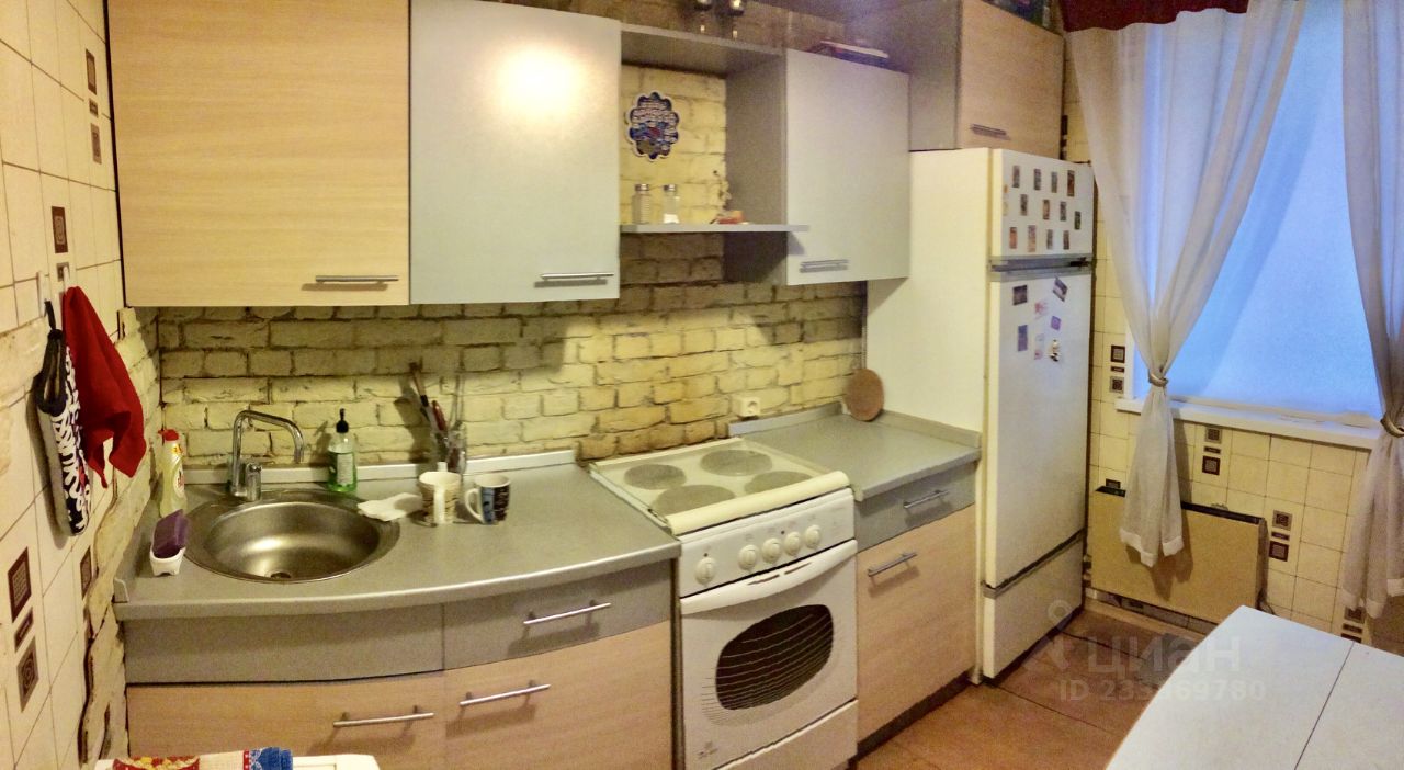 Аренда 1-комн квартиры на вторичном рынке Новогиреевская улица, 54