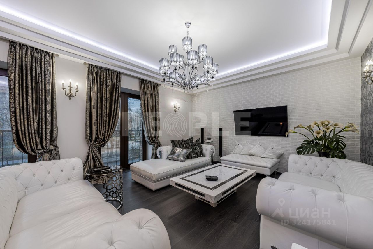 Продажа 3-комн квартиры на вторичном рынке улица Трехгорный Вал, 14с2