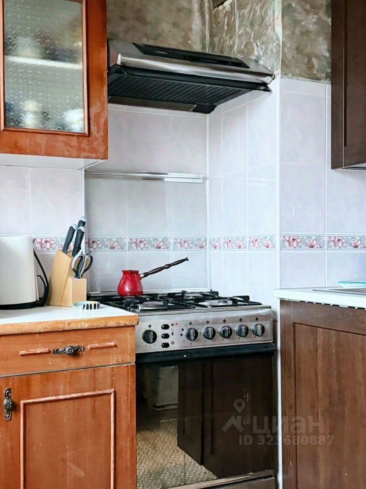 Продажа 3-комн квартиры на вторичном рынке проспект Просвещения, 53К3