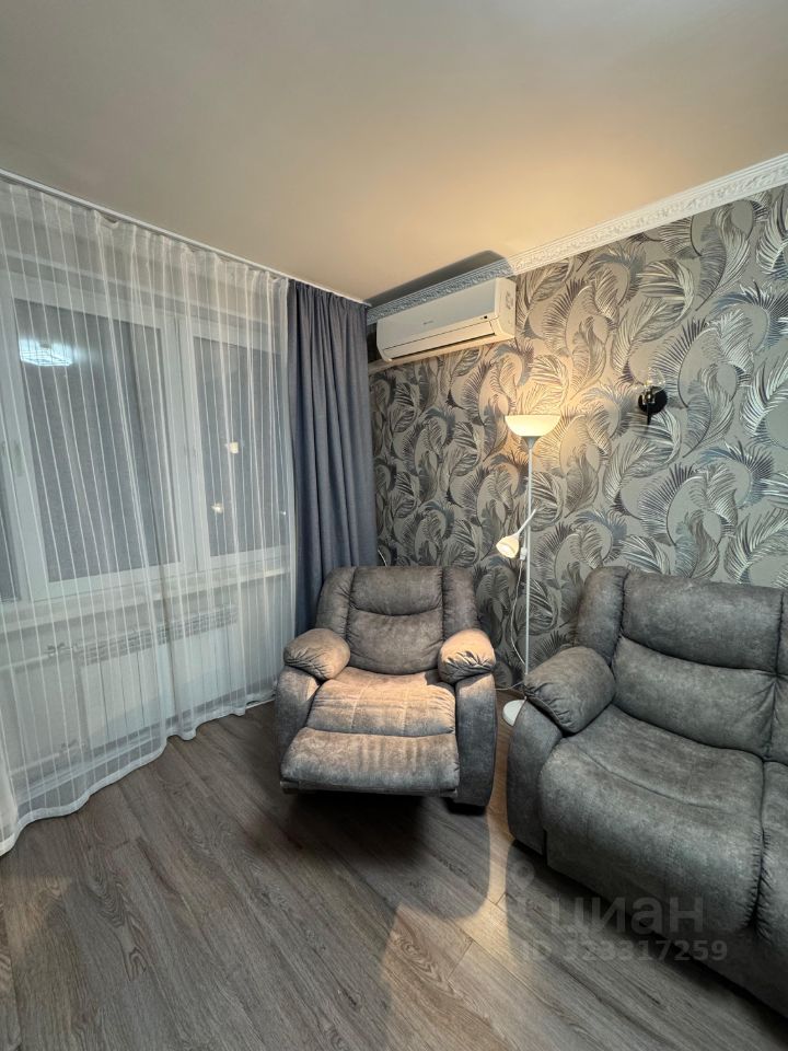 Продажа 2-комн квартиры на вторичном рынке Россошанская улица, 3К2