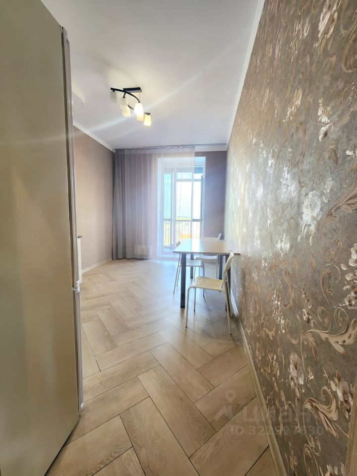 Продажа 2-комн квартиры на вторичном рынке Апрелевка, улица Ясная, 5