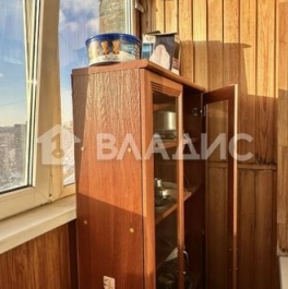 Продажа 2-комн квартиры на вторичном рынке Наставников пр-кт,  д. 21