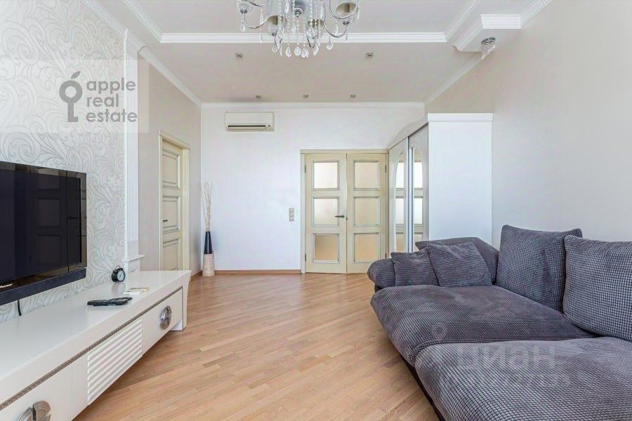 Продажа 3-комн квартиры на вторичном рынке Кутузовский проспект, 5/3