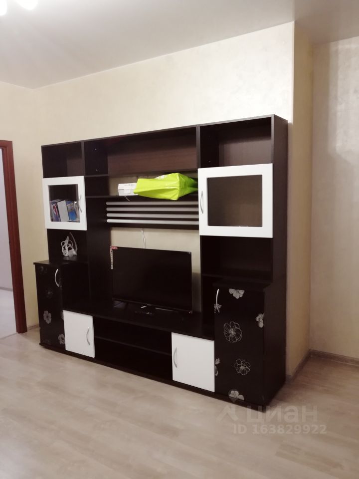 Аренда 2-комн квартиры на вторичном рынке переулок Большой Симоновский, 2