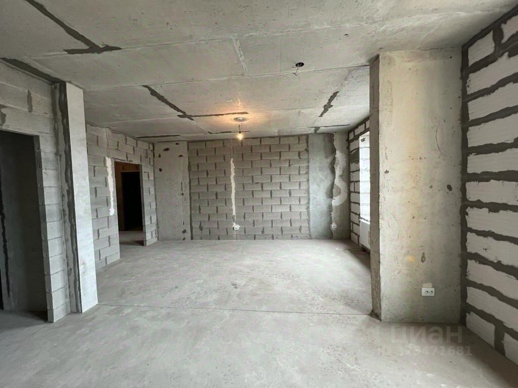 Продажа 3-комн квартиры на вторичном рынке Тосно г., улица Островского, 1Б