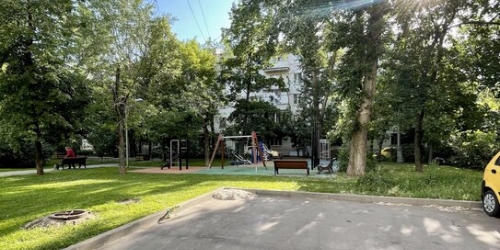 2-комн квартира улица Плющиха,  д. 9А