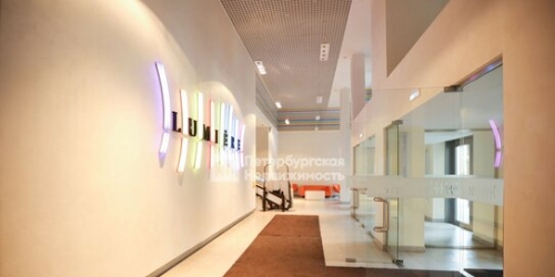 4-комн квартира Корпусная улица,  д. 9