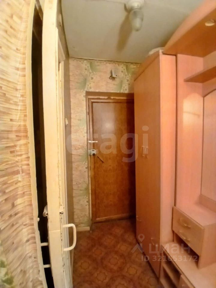 Продажа 2-комн квартиры на вторичном рынке с. Старая Ладога, проспект Волховский, 6