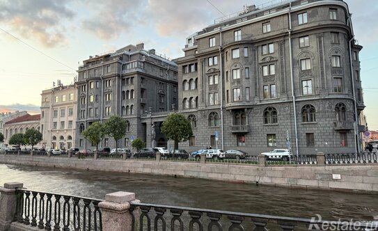 Продажа 3-комн квартиры на вторичном рынке наб Крюкова канала,  д. 14