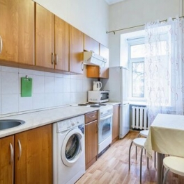 Продажа 1-комн квартиры на вторичном рынке Вознесенский переулок,  д. 16/4