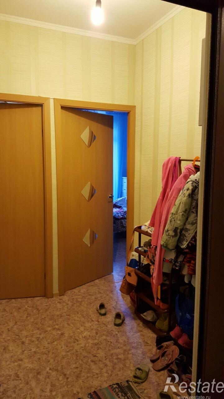 Продажа 1-комн квартиры на вторичном рынке Кировск г, Набережная ул ,  д. 17