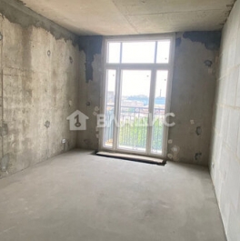 Продажа 4-комн квартиры на вторичном рынке ул Выборгская,  д. 4