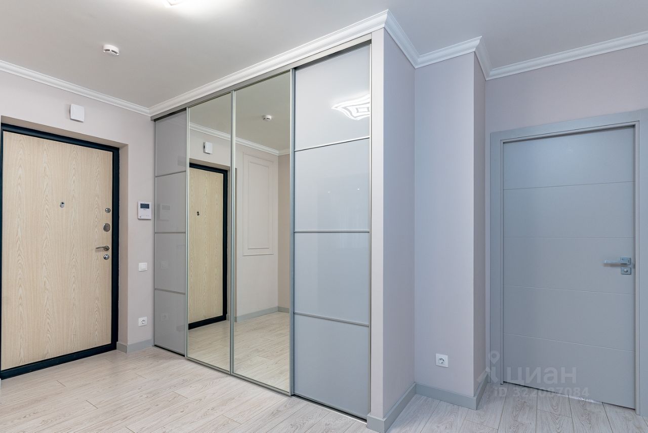 Продажа 2-комн квартиры на вторичном рынке Новолитовская улица, 10