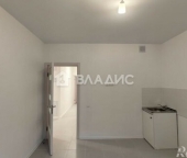 Продать Квартиры вторичка ул Базовская  24Б 