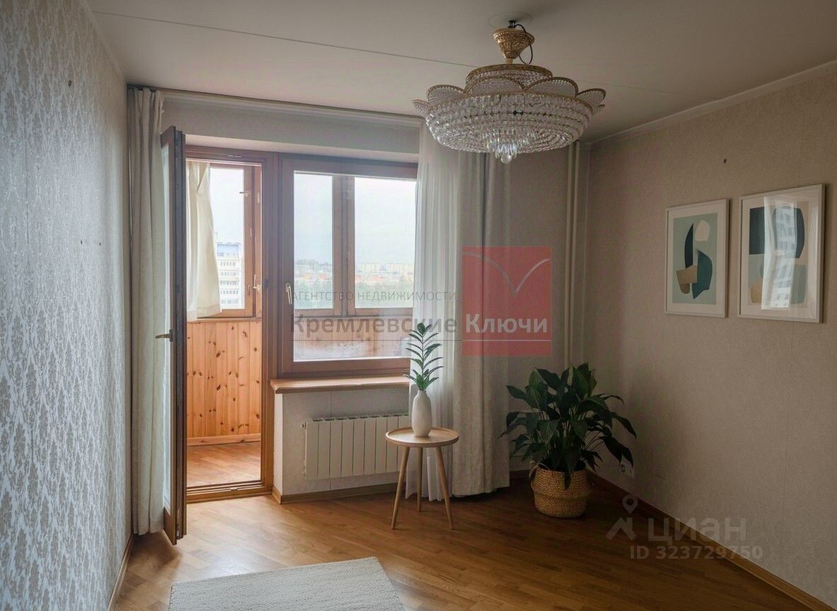Продажа 2-комн квартиры на вторичном рынке Мытищи, улица Щербакова, 1к2