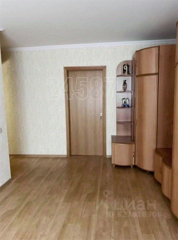 Аренда 2-комн квартиры на вторичном рынке Днепропетровская улица, 37К2