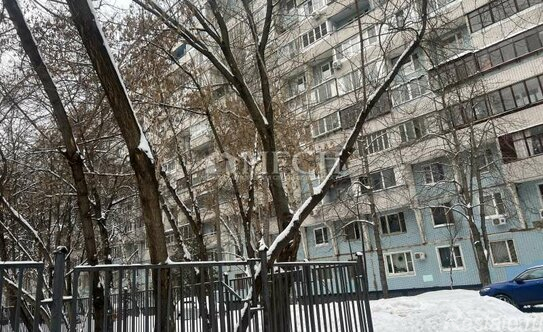 Продажа 1-комн квартиры на вторичном рынке Донецкая улица,  д. 15