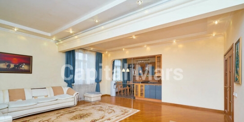 3-комн квартира Киевская улица,  д. 22