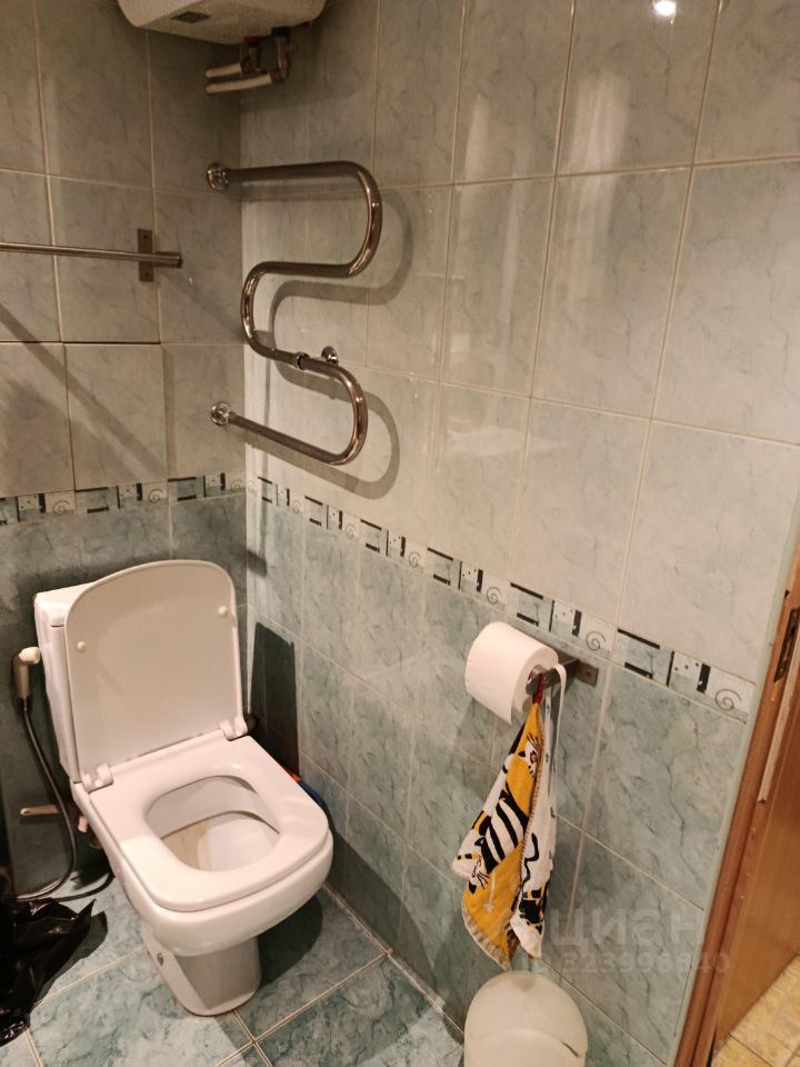 Продажа 3-комн квартиры на вторичном рынке Чертановская улица, 4