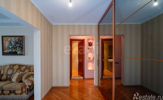 Продажа 3-комн квартиры на вторичном рынке ул Окская,  д. 5,  к. 1