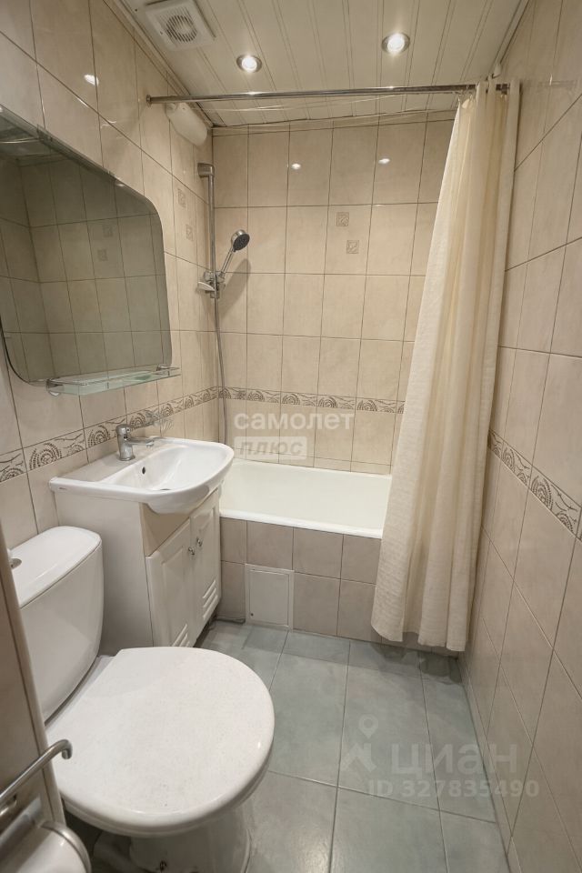 Продажа 1-комн квартиры на вторичном рынке Зеленодольская улица, 32К3