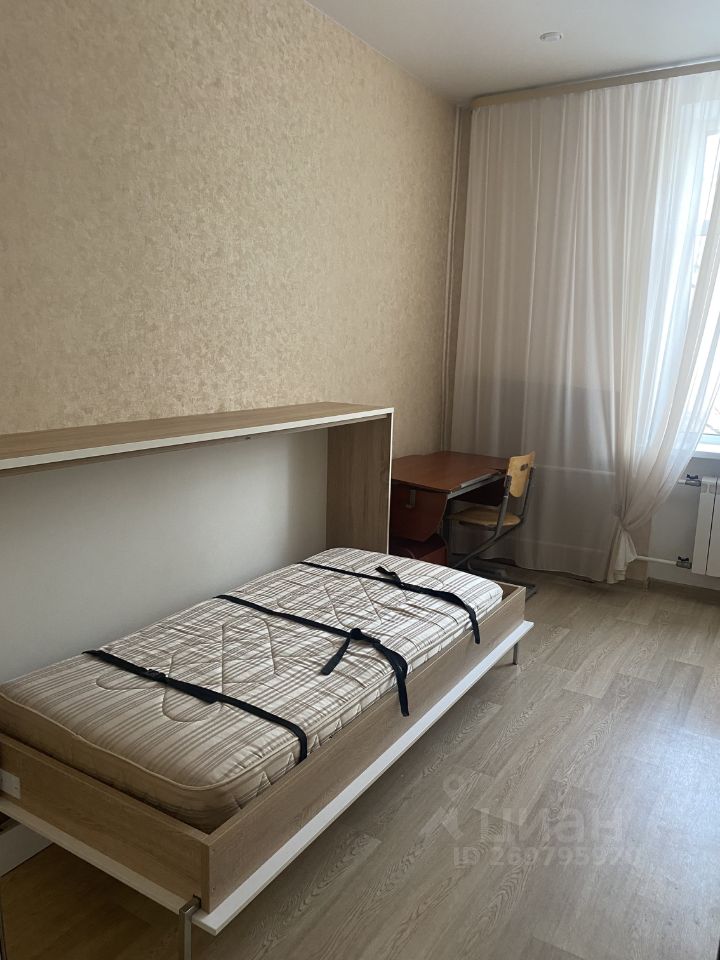 Аренда 2-комн квартиры на вторичном рынке Светлый проезд, 10К4