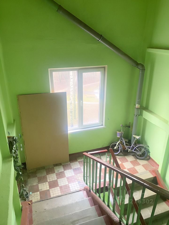 Продажа 2-комн квартиры на вторичном рынке пос. Новосиньково, 35