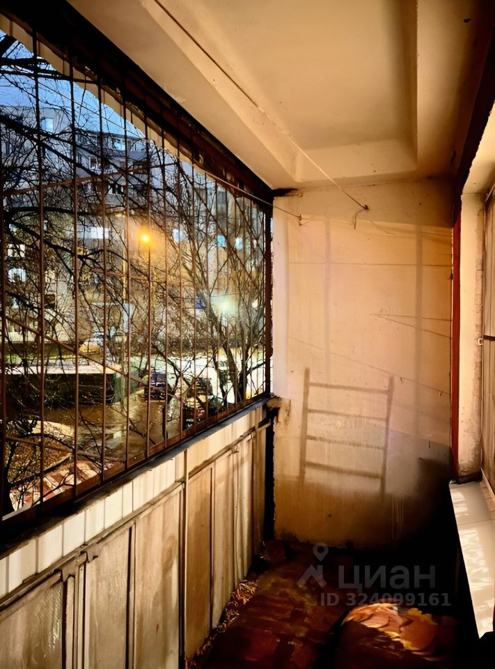 Продажа 2-комн квартиры на вторичном рынке улица Старый Гай, 4К1