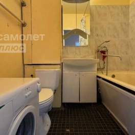 Продажа 1-комн квартиры на вторичном рынке ул Миклухо-Маклая,  д. 27,  к. 1