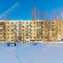 Продажа 1-комн квартиры на вторичном рынке улица Тамбасова,  д. 24