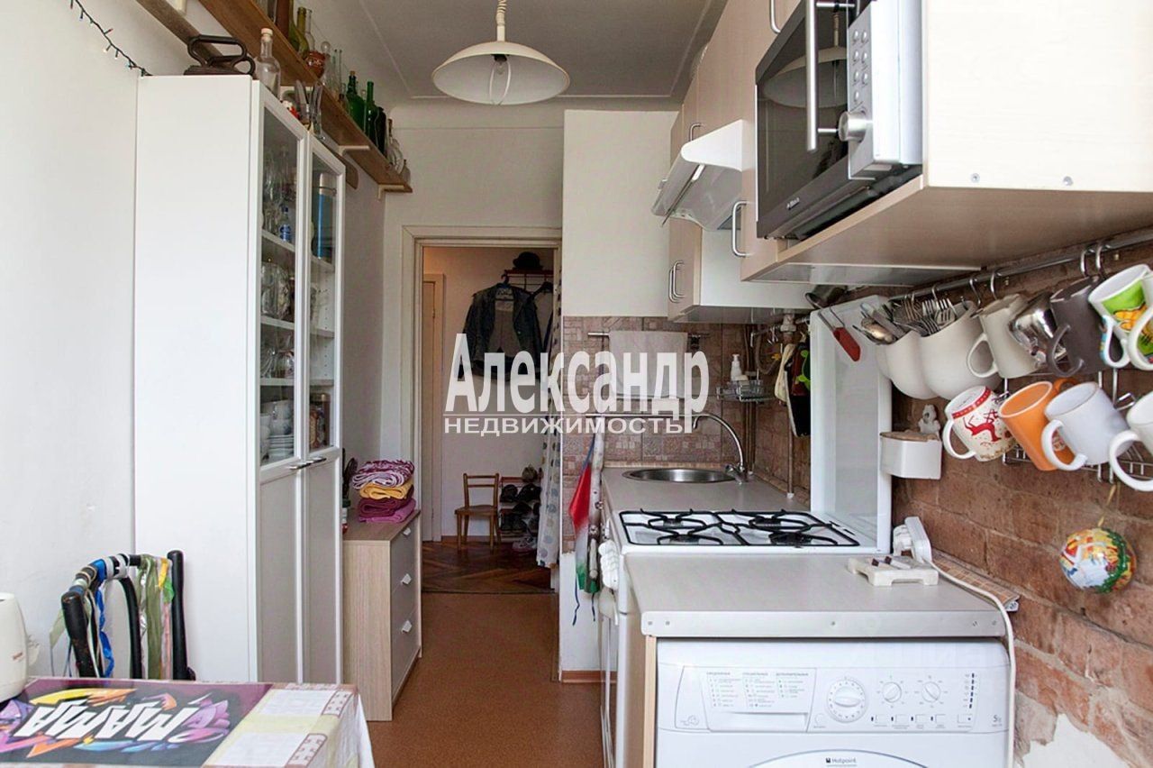Продажа 2-комн квартиры на вторичном рынке Московский проспект, 66