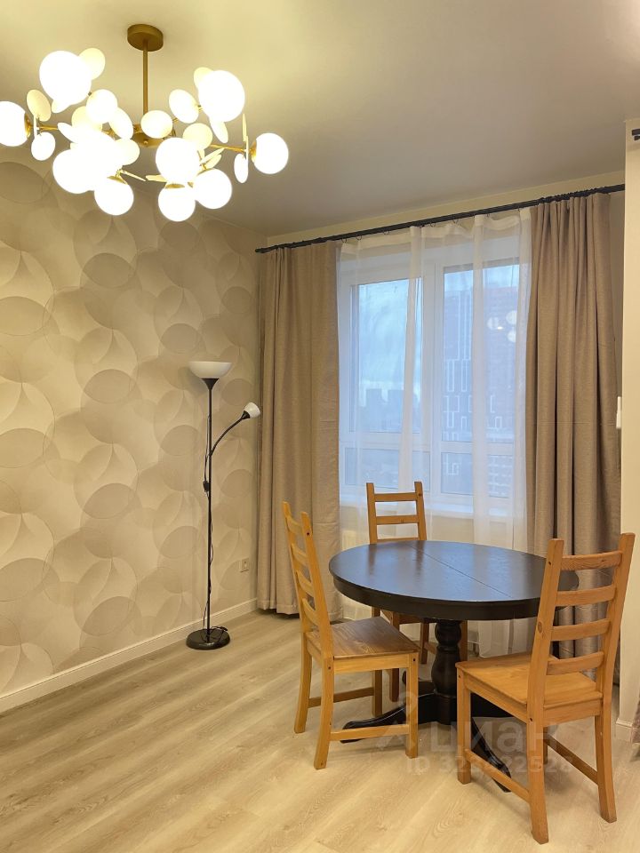 Аренда 2-комн квартиры на вторичном рынке Аминьевское шоссе, 4Дк3литВ